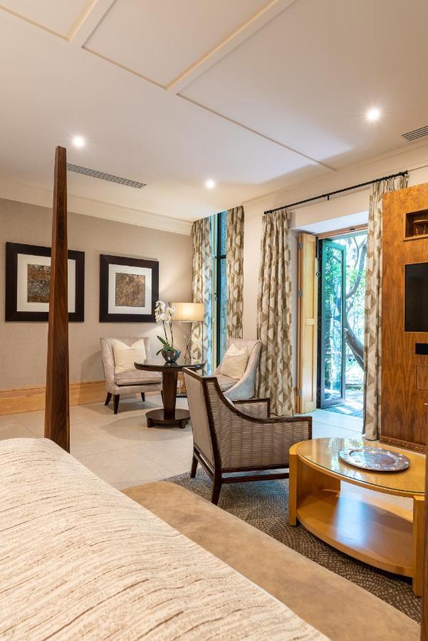 Saxon Hotel, & Hotel 5*